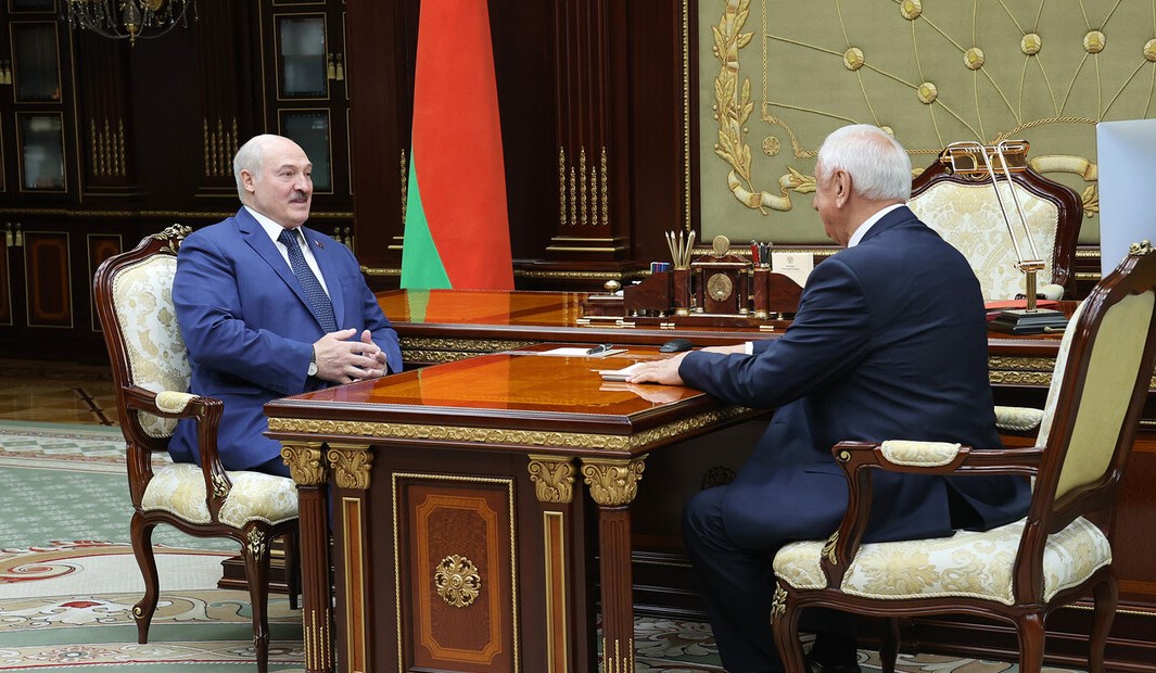 Михаил Мясникович и Александр Лукашенко